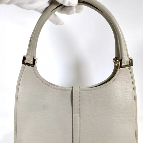 GUCCI Gray Jackie Hand Bag with Piston Lock Accent! - Picture 3 of 15